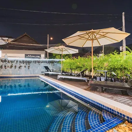 Vplus Hotel