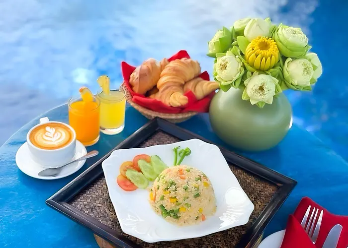 Vplus Hotel 3*