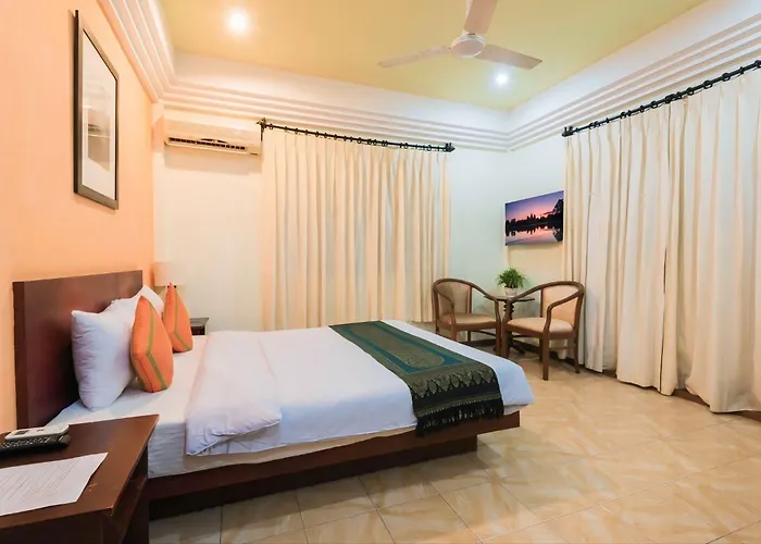Hotel Vplus 3*