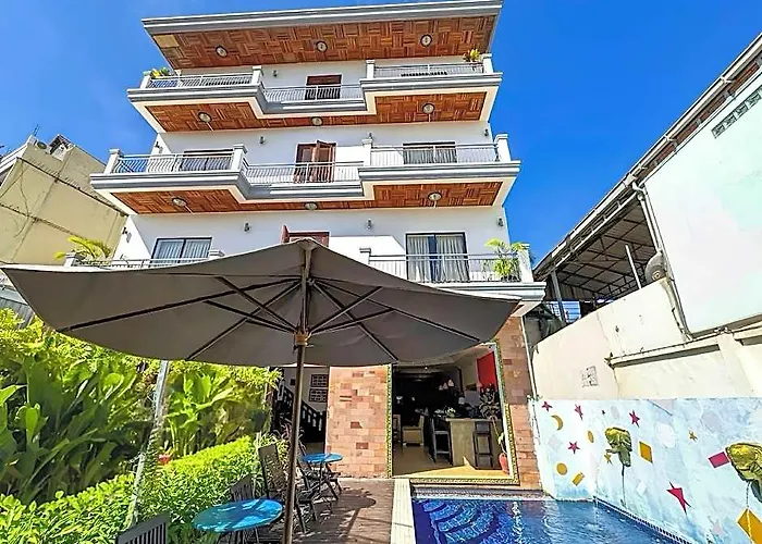 Hotel Vplus 3*